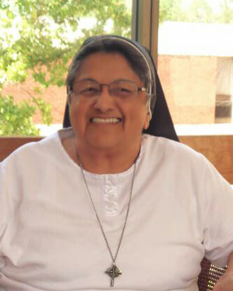 Mary Carmen Flores